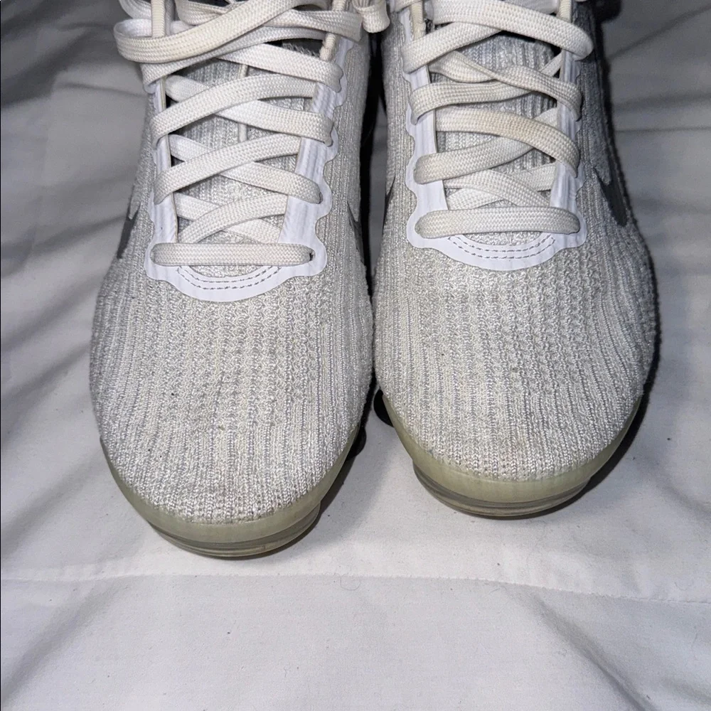 Nike Air VaporMax Kids 6Y White Gray Running Sneakers Youth Athletic